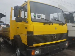 Mercedes Pickup Truck 814
