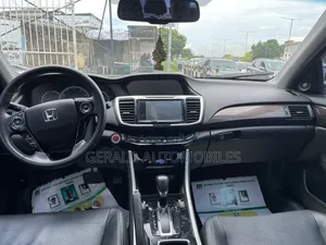 Honda Accord 2016 Gray