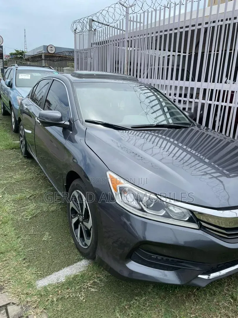 Honda Accord 2016 Gray