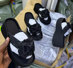 New in Zara Wedge