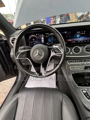 Mercedes-Benz E250 2021 Purple