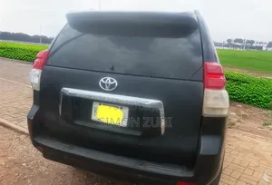 Toyota Land Cruiser Prado 2014 Black