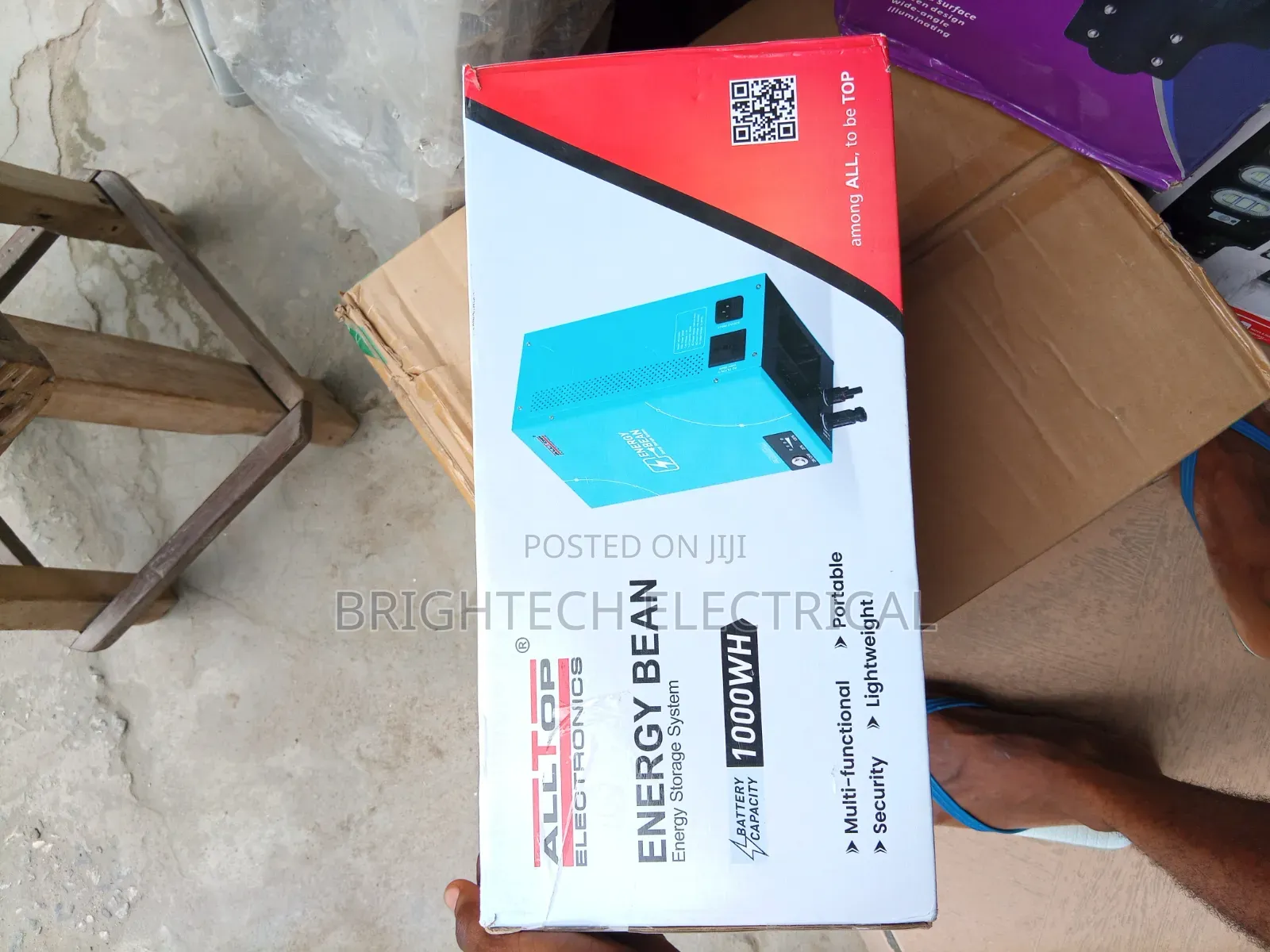 Potable Solar Generator