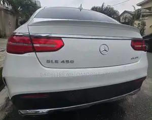 Mercedes-Benz GLE-Class 2016 Off white