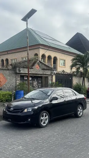 Toyota Corolla S 4dr Sedan (1.8L 4cyl 4A) 2012 Black