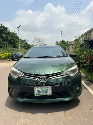 Toyota Corolla 2016 Green