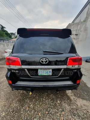 Toyota Land Cruiser 2015 Black
