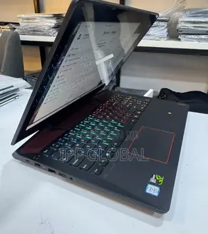 Laptop Lenovo Legion Y720 16GB Intel Core i7 SSD 512GB