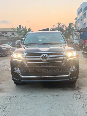 Toyota Land Cruiser 2020 Matt Black