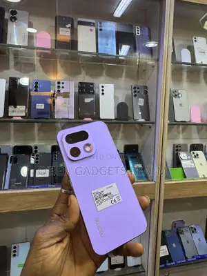 New Realme 16 Pro 256 GB Purple