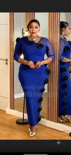 Elegant Turkey Dress With Roses Design