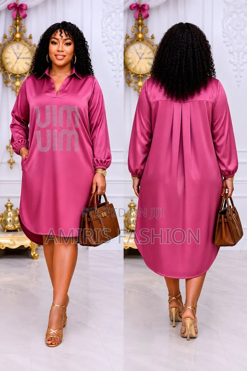Beautiful Stylish Cola Neck Gown