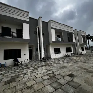 4bdrm Townhouse/Terrace in Gwarinpa for sale