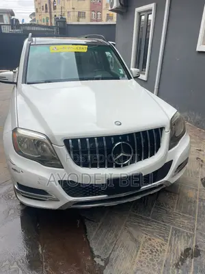 Mercedes-Benz GLK-Class 350 SUV 2013 White