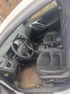 Hyundai Elantra 2013 White