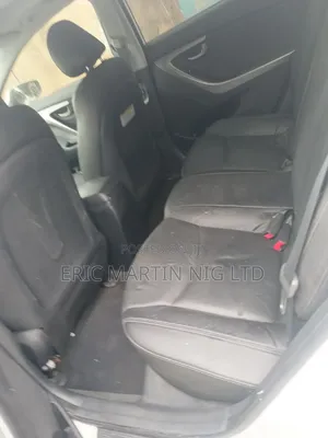 Hyundai Elantra 2013 White