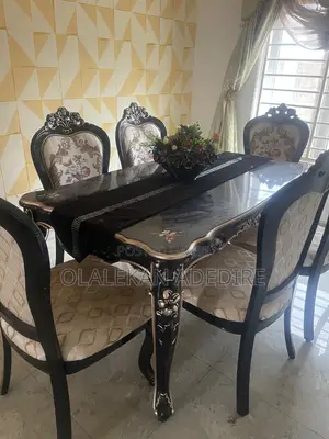 Dinning Set of 6 Chairs