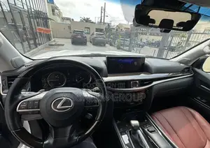 Lexus LX 2017 White
