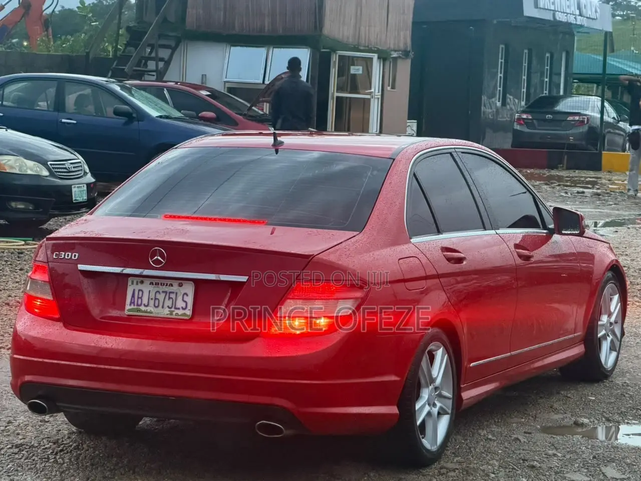 Mercedes-Benz C300 2011 Red