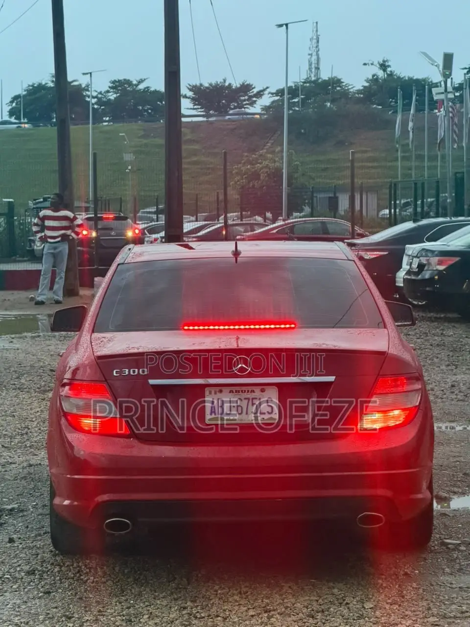 Mercedes-Benz C300 2011 Red