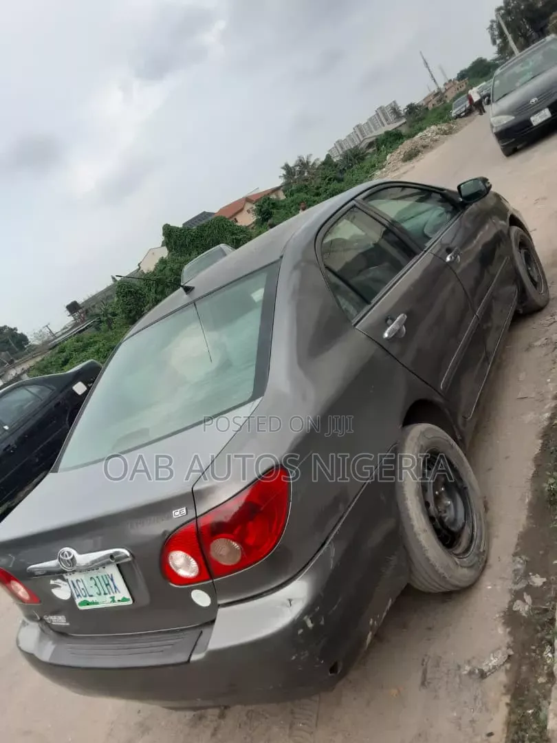Toyota Corolla 2007 Gray