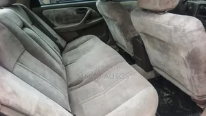 Toyota Camry Automatic 1999 Gold