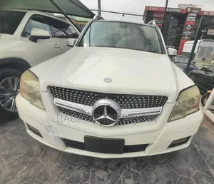 Mercedes-Benz GLK-Class 2009 White