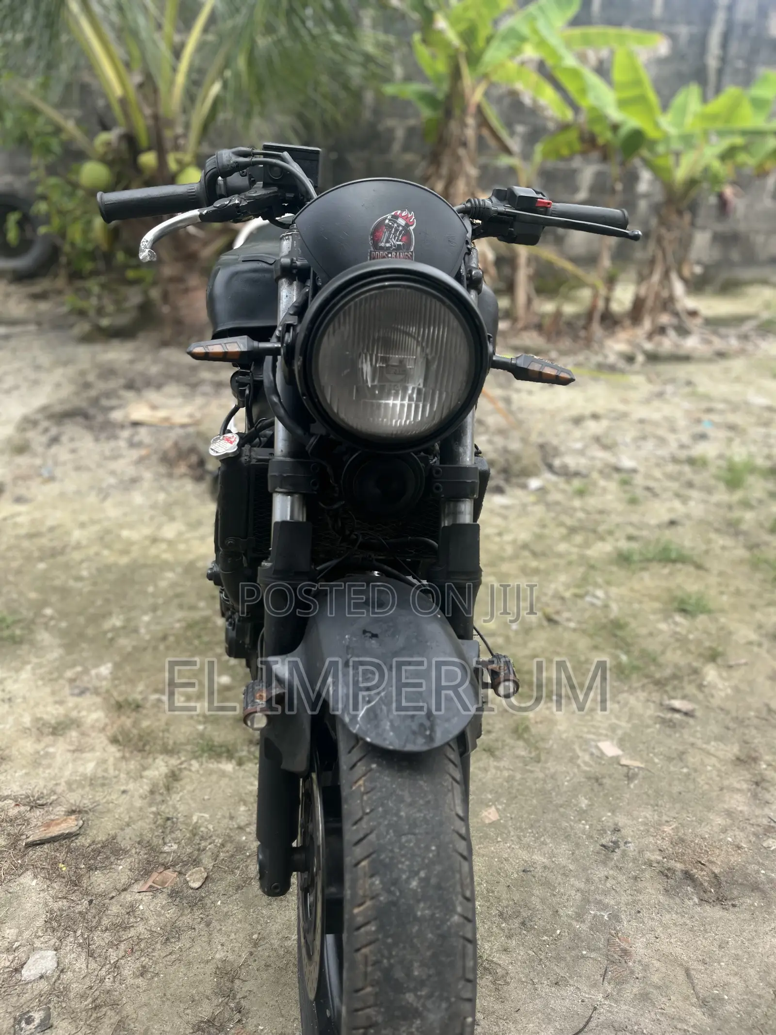 Yamaha 2010 Black