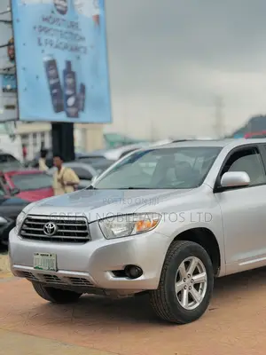 Toyota Highlander Limited 2011 Silver