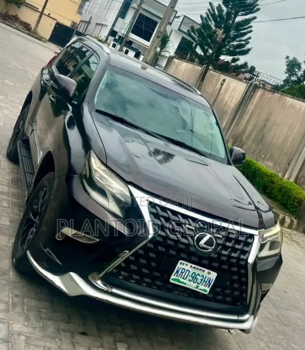 Lexus GX 2011 Black