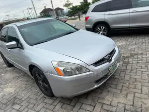Honda Accord 2005 Silver