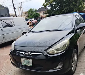 Hyundai Accent 2013 Black