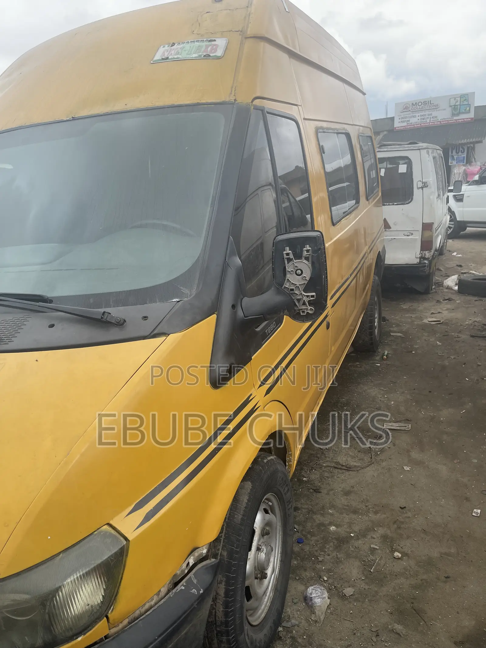Ford Transit 2002 Yellow