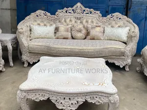 Luxurious Classic Royal Sofa Set