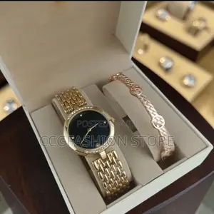 Chanel Wristwatch Set