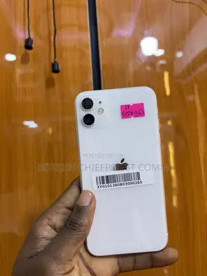 Apple iPhone 11 128 GB White
