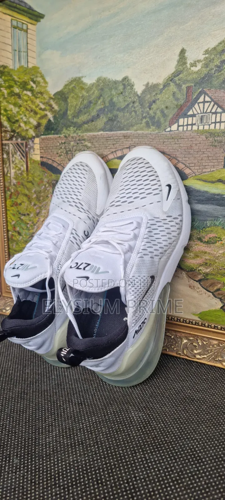 Nike Air Max 270