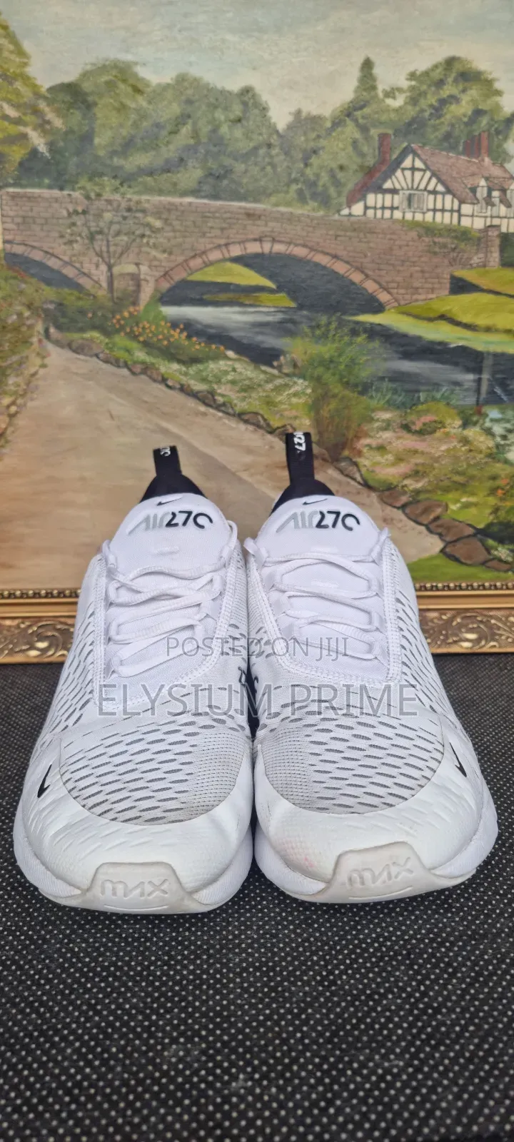 Nike Air Max 270