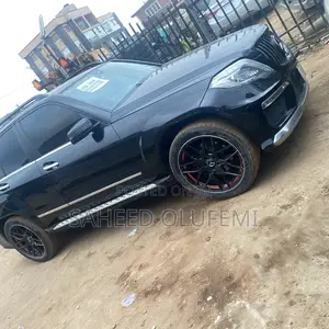 Mercedes-Benz GLK-Class 2015 Black