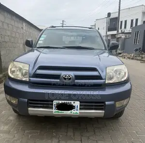 Toyota 4-Runner SR5 4x4 2004 Blue
