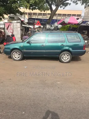 Volkswagen Golf 2000 Green