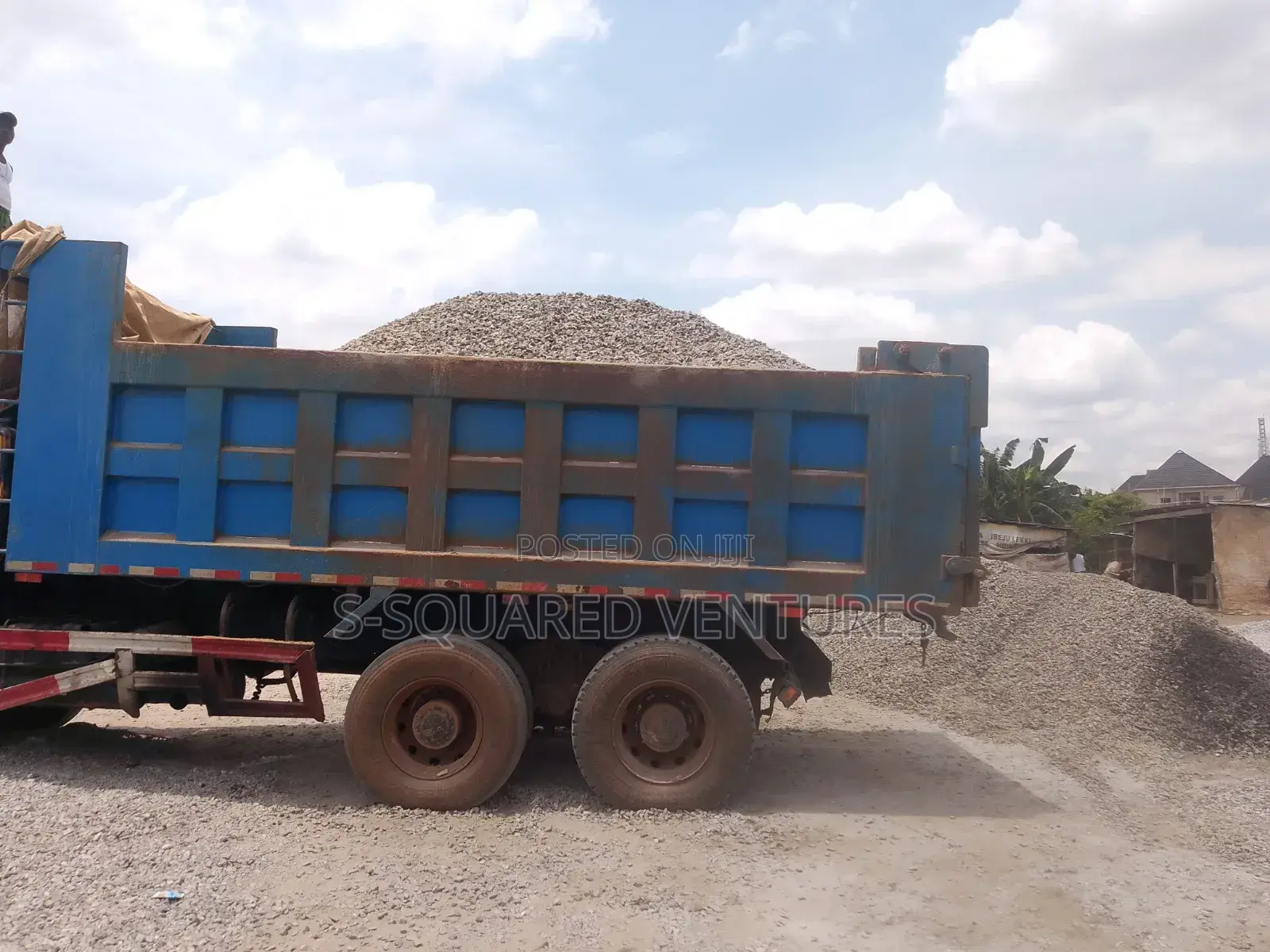 30 Tons Granite