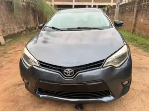 Toyota Corolla LE Eco 4dr Sedan (1.8L 4cyl CVT) 2015 Gray
