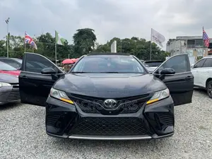 Toyota Camry 2019 Black