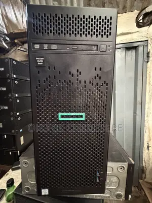 Server HP ProLiant ML 32GB Intel Xeon HDD+SSD 2T