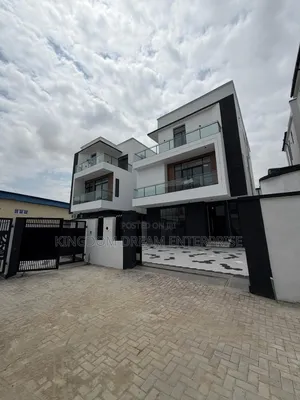 5bdrm Duplex in Chevron Drive Lekki for sale