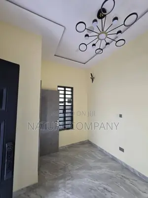5bdrm Duplex in Omole Phase 2 for rent