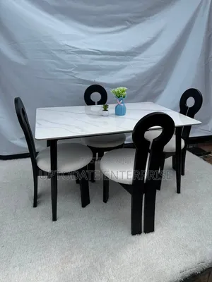 White and Black Dining Set 4seater