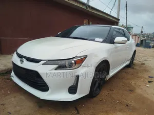 Scion tC Release Series 2015 White