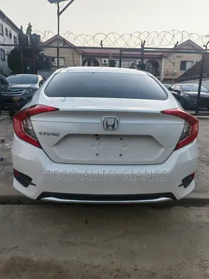Honda Civic 2019 White